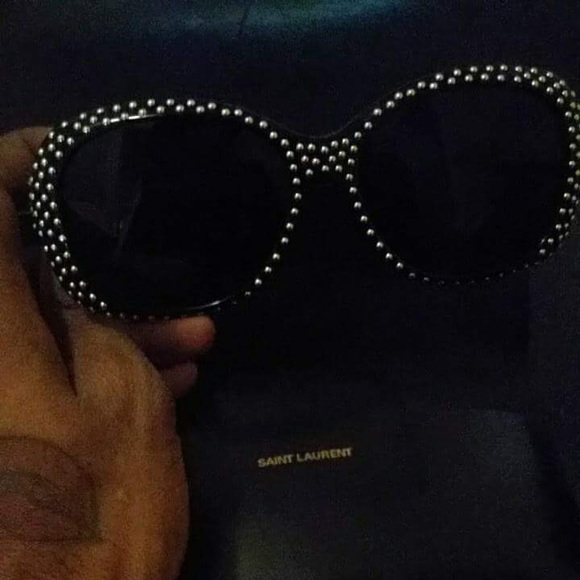 Saint Laurent Sun Glasses - Picture 1 of 2